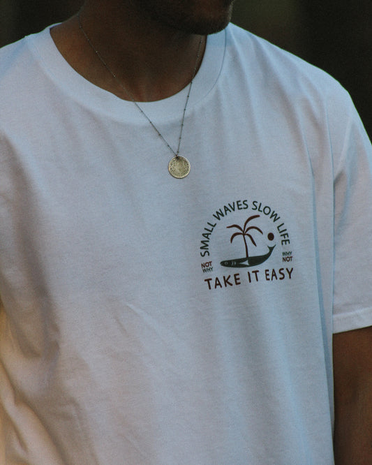 Unisex organic cotton t-shirt - Small waves slow life